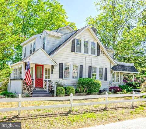 15 W GROVE STREET, PINE HILL, NJ 08021