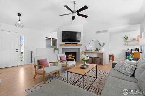 9074 Plainsman Dr, Wellington, CO 80549