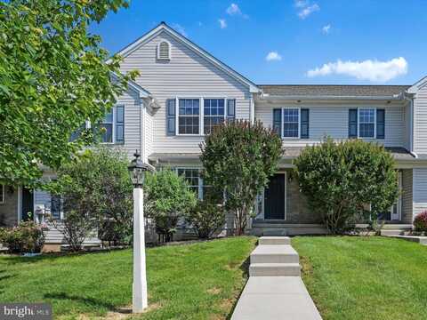 26 BRADFORD DRIVE, LEOLA, PA 17540