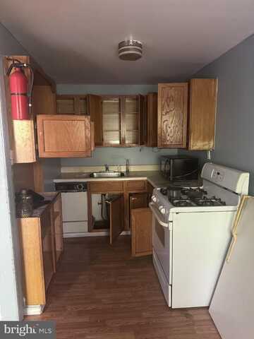 7 W 21ST STREET, CHESTER, PA 19013