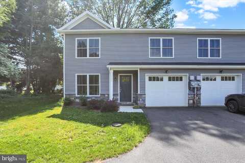 132 HART LANE, HERSHEY, PA 17033