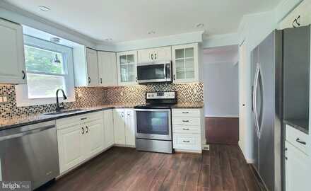 7810 MUNCASTER MILL ROAD, GAITHERSBURG, MD 20877