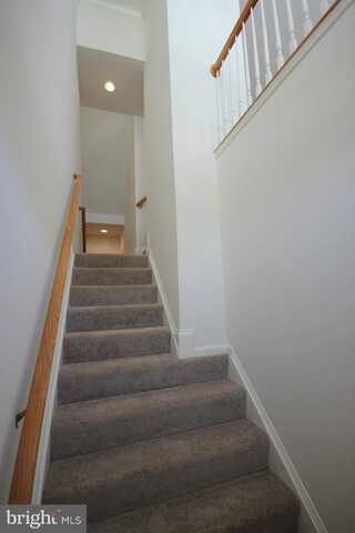 15675 WILLIAM BAYLISS COURT, WOODBRIDGE, VA 22191