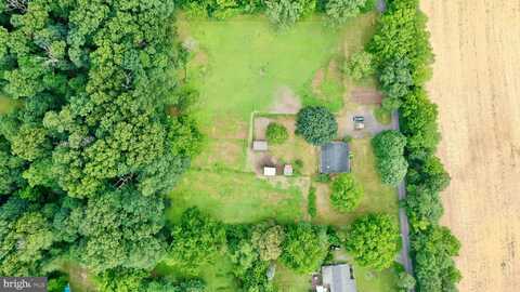3351 MATHEWS LANE, ALBURTIS, PA 18011