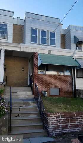 15 N 3RD STREET, DARBY, PA 19023