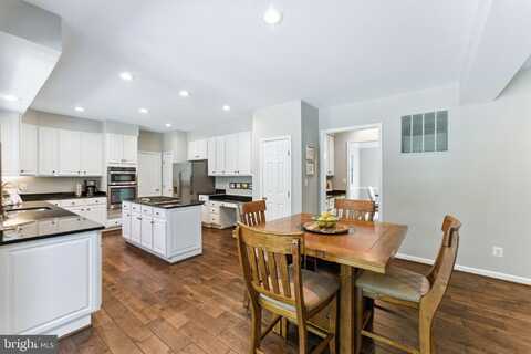 7401 CLIFTON QUARRY DRIVE, CLIFTON, VA 20124