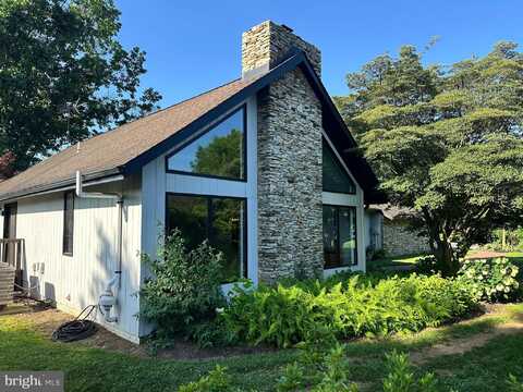 213 TOMAHAWK DRIVE, CONESTOGA, PA 17516