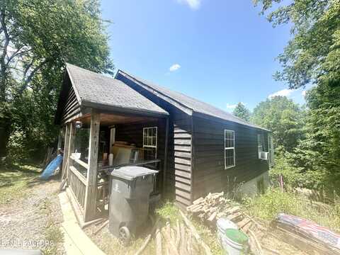 5510 Neubert Springs Rd, Knoxville, TN 37920