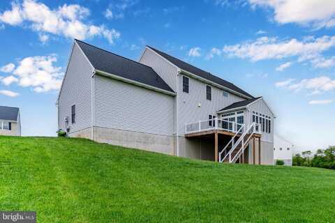 2058 N AUTUMN CHASE DRIVE, MECHANICSBURG, PA 17055