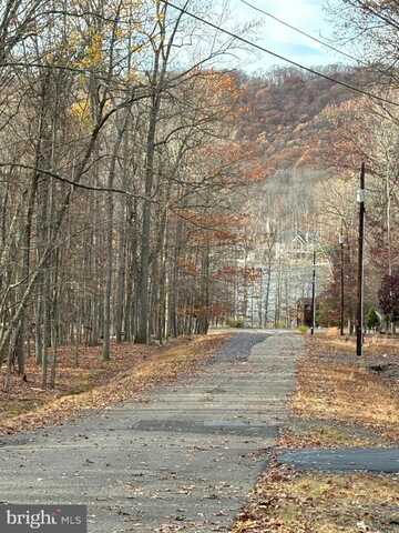 D126 W TUSCARORA DRIVE, HAZLETON, PA 18202