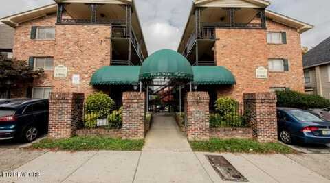 1507 Highland Ave, Knoxville, TN 37916