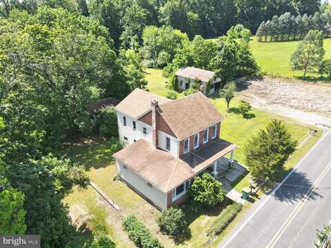 722 MOHNS HILL ROAD, READING, PA 19608