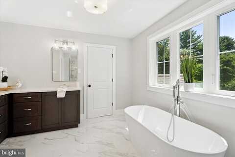 634 HIGHLAND AVENUE, MALVERN, PA 19355