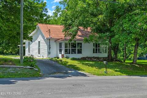 121 N Niota Rd, Englewood, TN 37329
