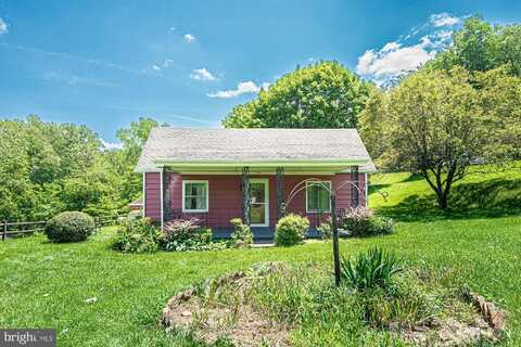 115 CHESTER GAP ROAD, CHESTER GAP, VA 22623