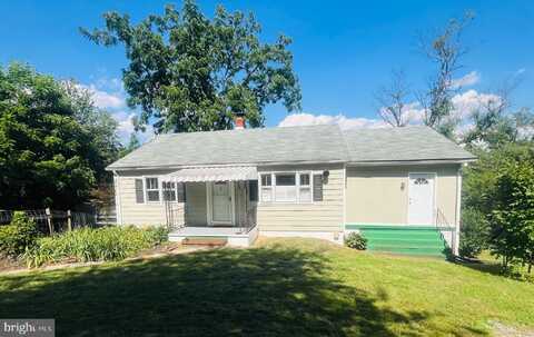 16 HAPPY CREEK LANE, HUNTLY, VA 22640