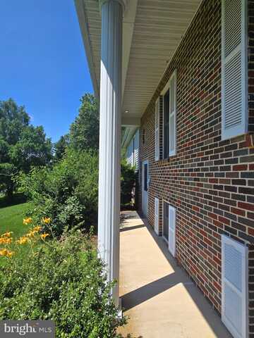 526 FAIRGROUND ROAD, NEWPORT, PA 17074