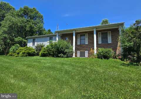526 FAIRGROUND ROAD, NEWPORT, PA 17074
