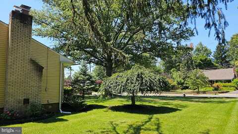 89 UPPER FERRY, EWING, NJ 08628