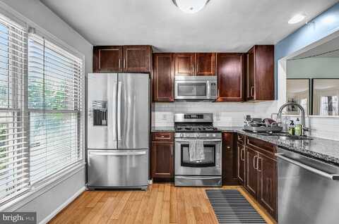 829 N 4TH STREET, PHILADELPHIA, PA 19123
