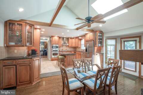 1310 SUNNY AYR WAY, LANSDALE, PA 19446