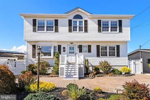 8 MARY ALICE ROAD, MANAHAWKIN, NJ 08050