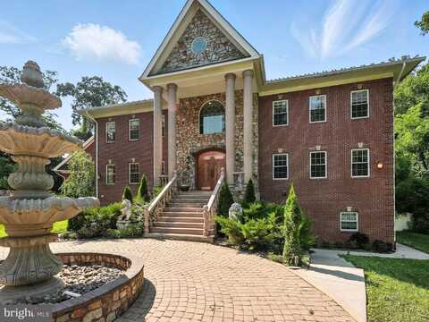 1712 BRIAR RIDGE ROAD, MCLEAN, VA 22101