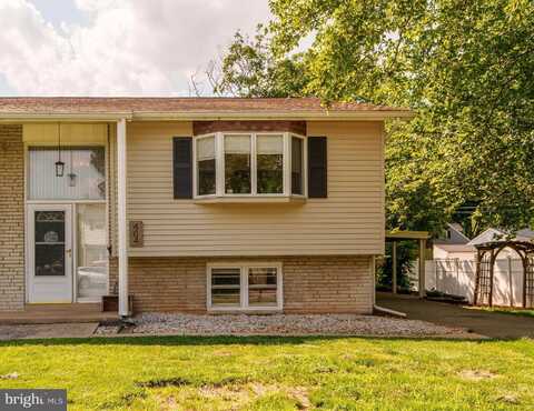 404 W MARION STREET, LITITZ, PA 17543