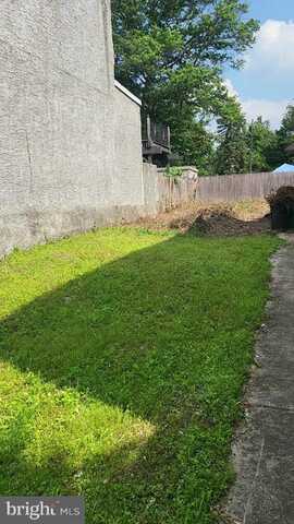 8514 LUTHER PLACE, PHILADELPHIA, PA 19153