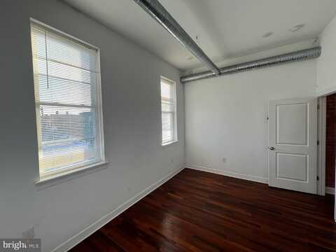 3228 W DIAMOND STREET, PHILADELPHIA, PA 19121