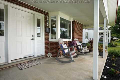 1204 Highland Drive, Saint Albans, WV 25177