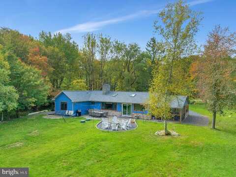 368 STILLWATER DRIVE, POCONO SUMMIT, PA 18346