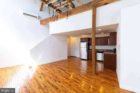 4 LEVERINGTON AVENUE, PHILADELPHIA, PA 19127