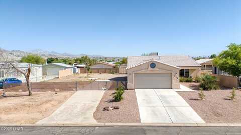 935 Glen Dr, Bullhead City, AZ 86442