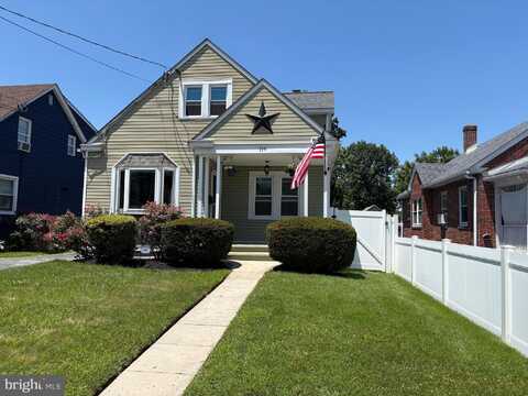 139 RIDGEWAY AVENUE, NORWOOD, PA 19074