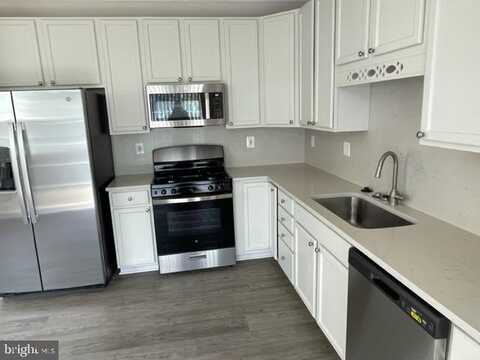 115 QUINTON OAKS, STEPHENS CITY, VA 22655