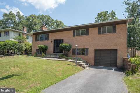 6311 BARRS LANE, LANHAM, MD 20706