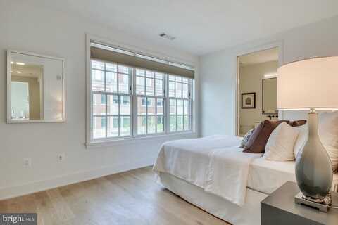 521 N WASHINGTON STREET, ALEXANDRIA, VA 22314