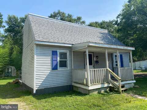 110 WASHINGTON STREET, LAUREL, DE 19956