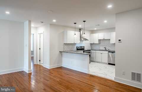 21 GAY STREET, PHOENIXVILLE, PA 19460