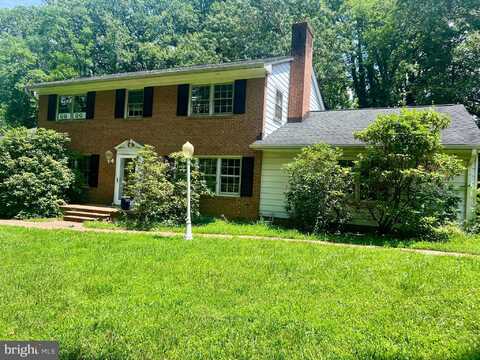 2621 HUNTER MILL ROAD, OAKTON, VA 22124