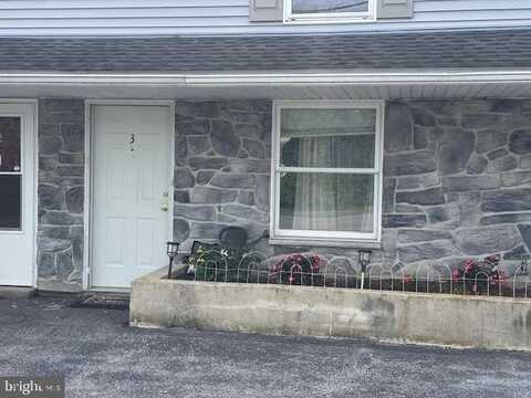709 HILL ROAD, WERNERSVILLE, PA 19565