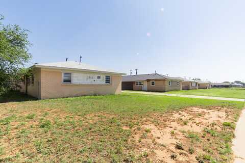 2721 E 2nd Street, Lubbock, TX 79403