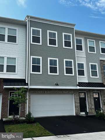 51 FOUR LEAF DRIVE, DOWNINGTOWN, PA 19335