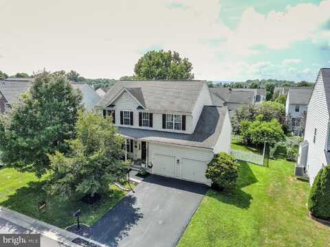 195 DINWIDDIE WAY, KEARNEYSVILLE, WV 25430