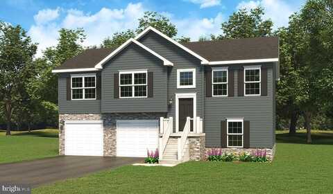 1240 MAPLE LANE, HANOVER, PA 17331