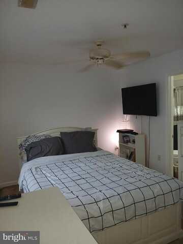 6204 E HIL MAR CIRCLE, DISTRICT HEIGHTS, MD 20747