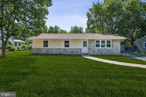 24 WILDGEESE CIRCLE, BROWNS MILLS, NJ 08015