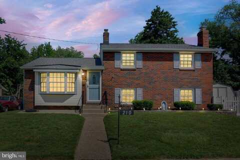 210 MCCLELLAND AVENUE, BELLMAWR, NJ 08031