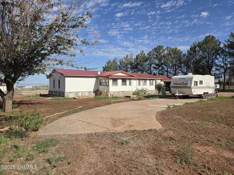 96 Phillips Avenue, Alamogordo, NM 88310